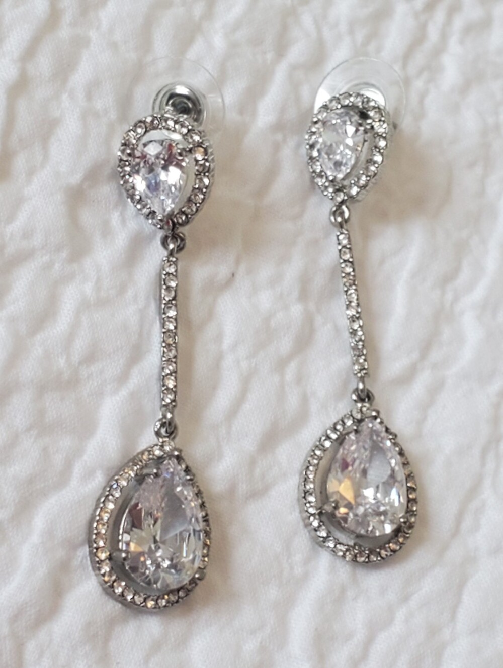 Silver-toned bridal Dangle Earrings Featuring Teardrop Clear Crystals